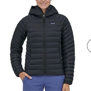 Patagonia womens black puffer